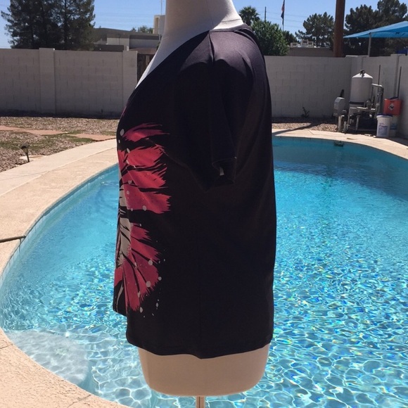 Plus Size Tie Dye Butterfly Tee - Picture 5 of 7